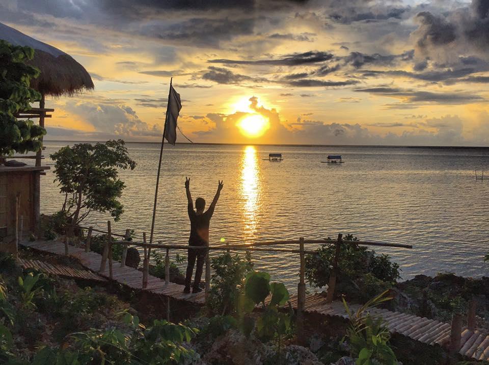 Birdland Beach Club Bolinao Esterno foto