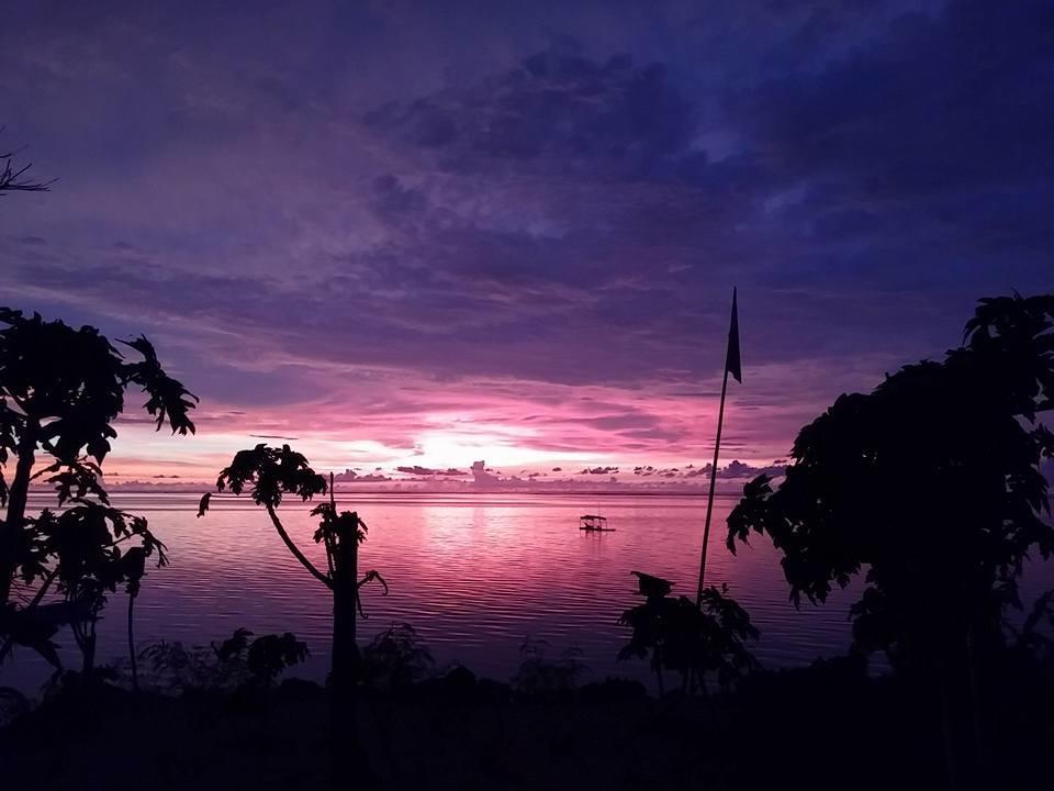 Birdland Beach Club Bolinao Esterno foto
