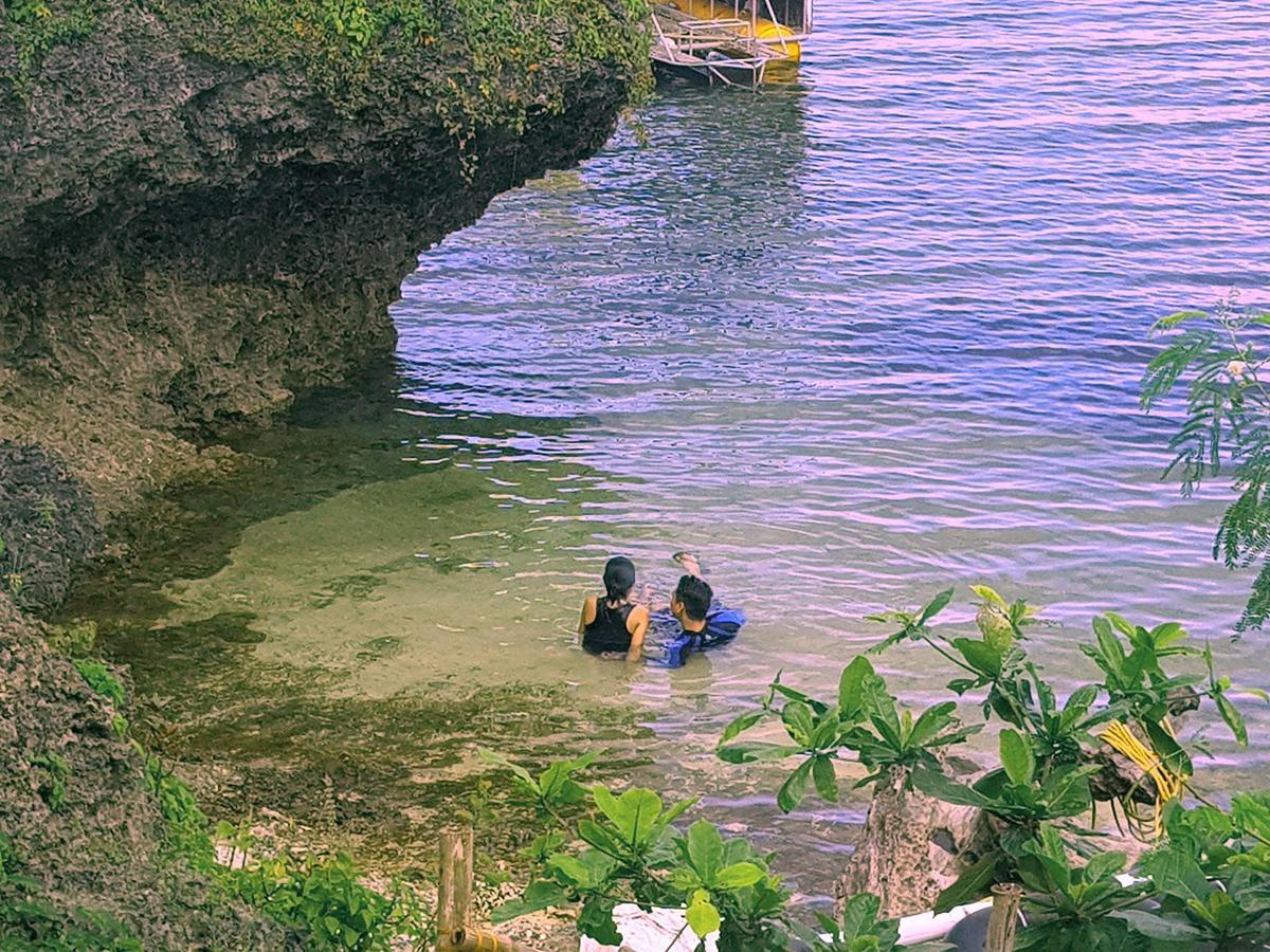 Birdland Beach Club Bolinao Esterno foto